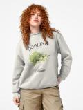 Model wearing a Döbling Vienna sweatshirt with a grapevine design